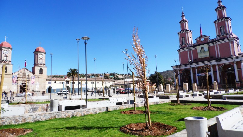 Inauguran Plaza Videla y paseo semipeatonal Urmeneta