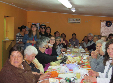 Agrupación “Corazones Solidarios” agasajó a adultos mayores andacollinos 