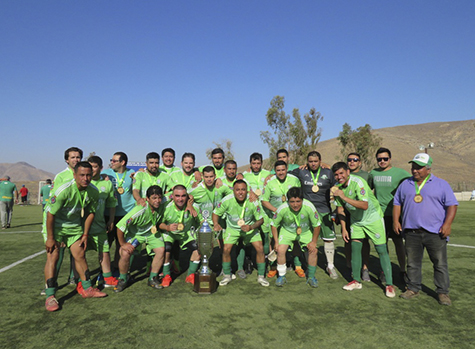 Unión Barrio Martínez se titula campeón del torneo local de fútbol