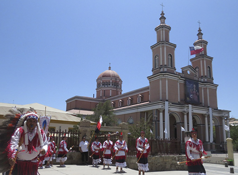 Baile Piel Roja celebró sus 48 años con visita a la Chinita en el Santuario de Andacollo