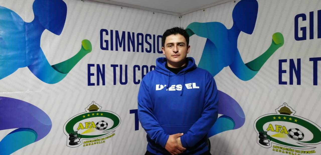 Alex Olivarez con su participación en «Gimnasio en tu Casa» lleva ejercicios para toda la familia