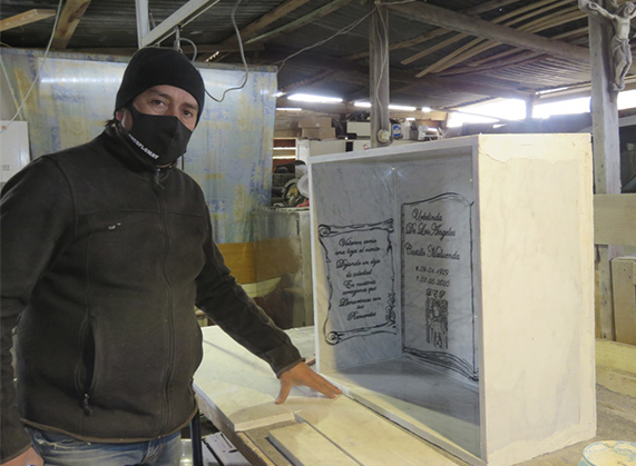 “Marmoleria Ancoflomay” un emprendimiento familiar con sello andacollino