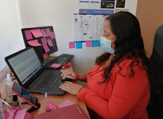Municipio asesora a los empresarios andacollinos para que accedan a beneficios estatales