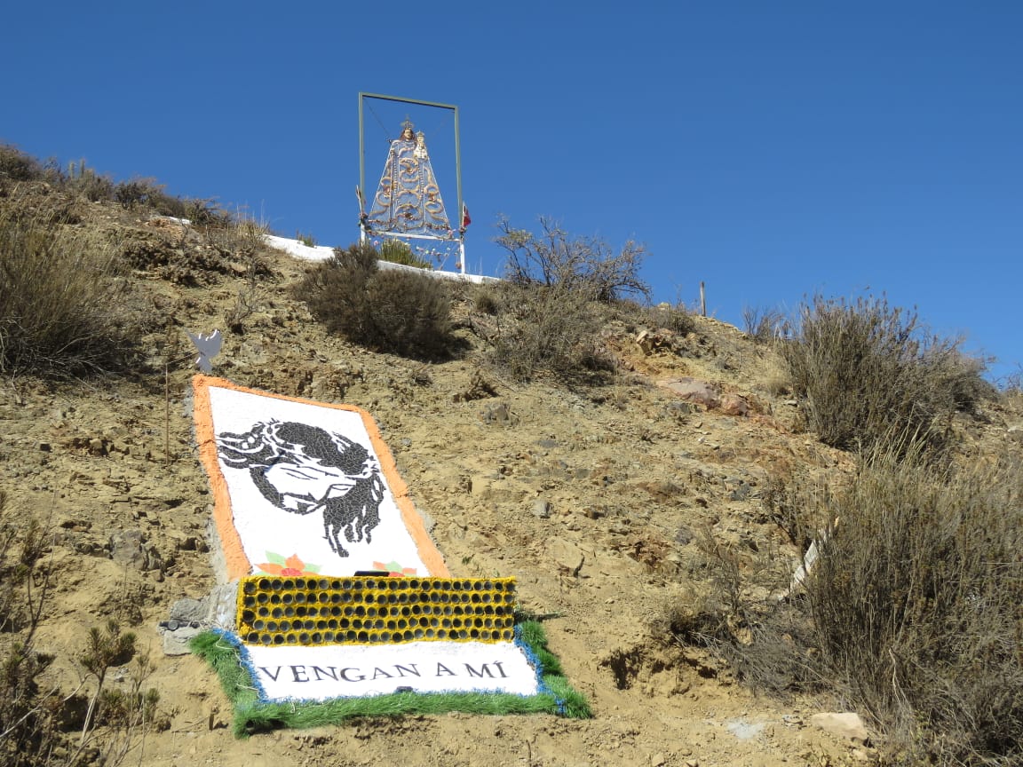Obra de un artesano local se alza en la entrada de nuestra comuna como signo de protección para los andacollinos