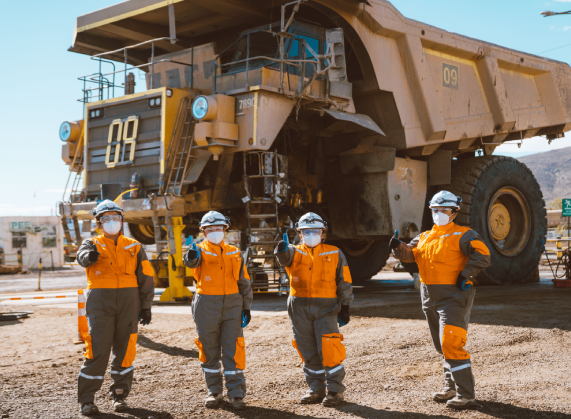 Mantenedoras Andacollinas comienzan etapa práctica en Teck Carmen de Andacollo