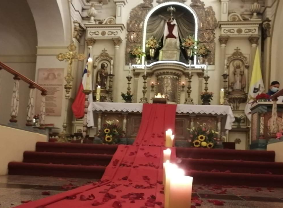 Fieles celebraron Pentecostés en Andacollo