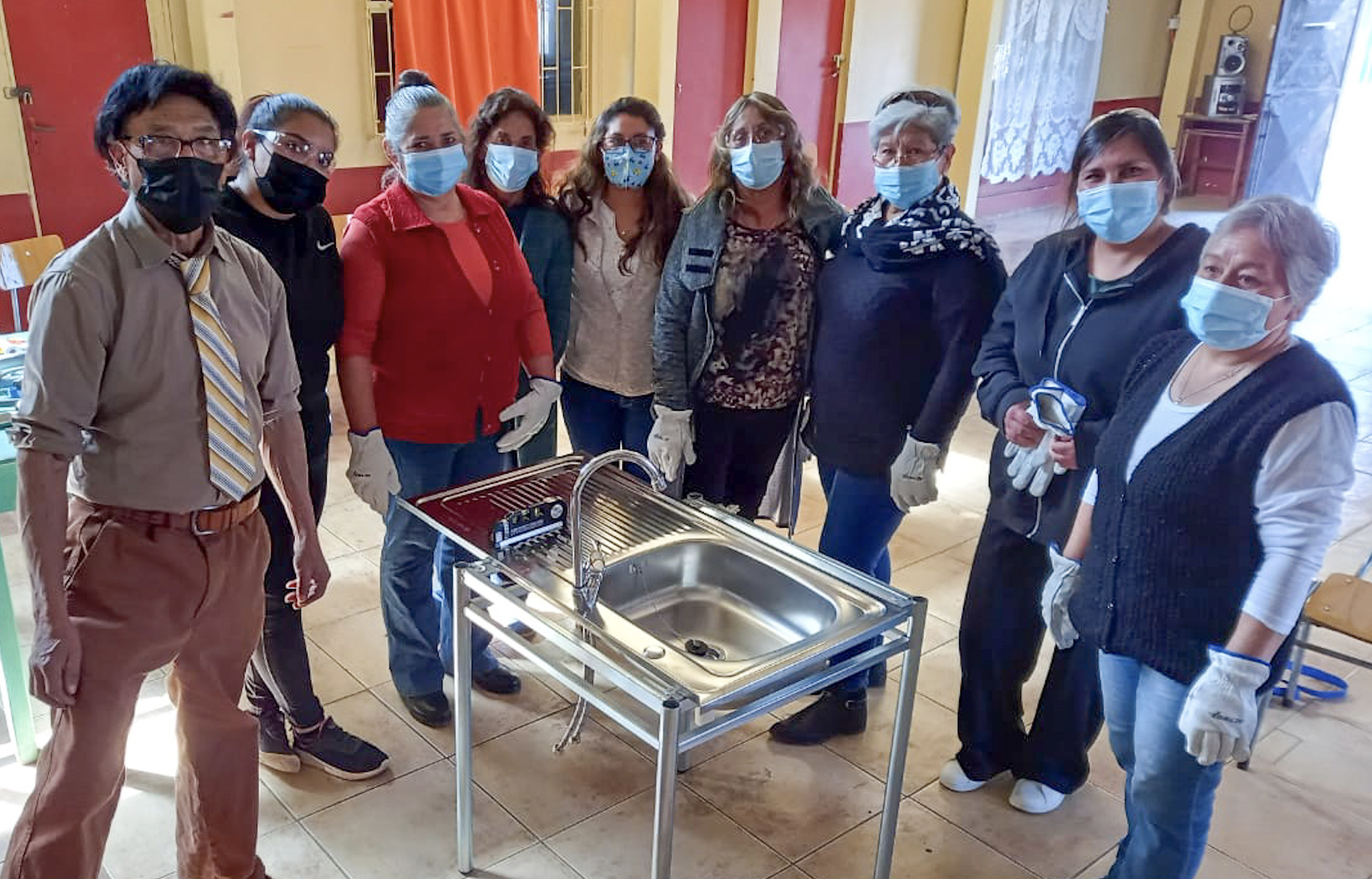 Mujeres de la región se capacitan en gasfitería
