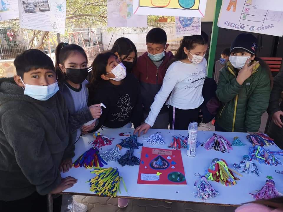 Escuelas expusieron sus trabajos de tecnología e innovación para el cuidado del medioambiente