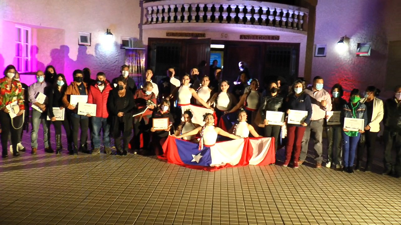 Artesanos andacollinos reciben reconocimiento del Municipio por su aporte a la cultura local