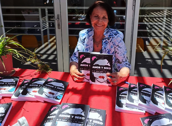 Escritora Gabriela Martínez presentó su obra en nuestra comuna