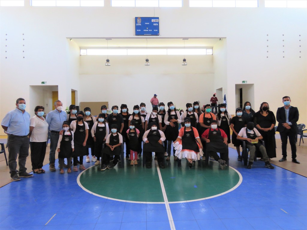 Integrantes de “La Alegría de Vivir” culminaron taller de “Chocolatería saludable”
