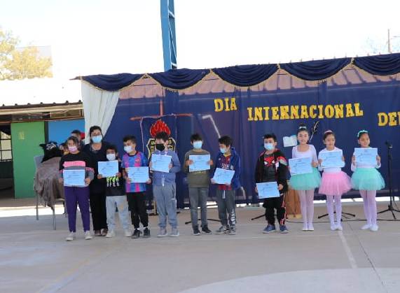 Escuela Luis Cruz Martínez Conmemoró el  “Día Mundial del Libro”
