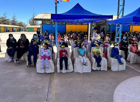Colegios y jardines infantiles podrán postular a proyectos de aprendizaje socioemocional hasta el 29 de mayo