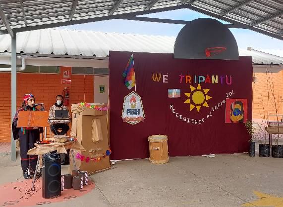 Estudiantes de Chepiquilla exponen trabajo pedagógico realizado para conocer las culturas originarias