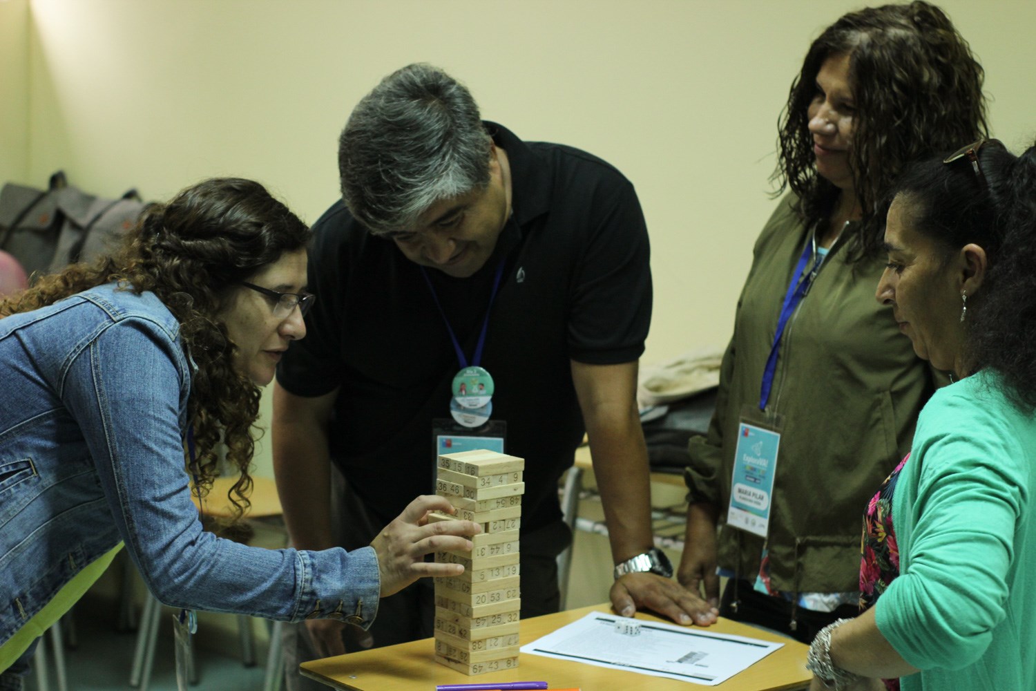 Invitan a docentes de la región para postular al campamento gratuito ExploraVA! 2023