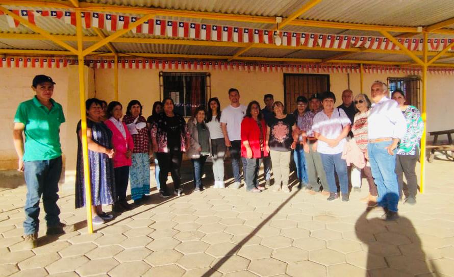 Personas mayores de la localidad de Caldera y Damas disfrutaron de una tarde recreativa