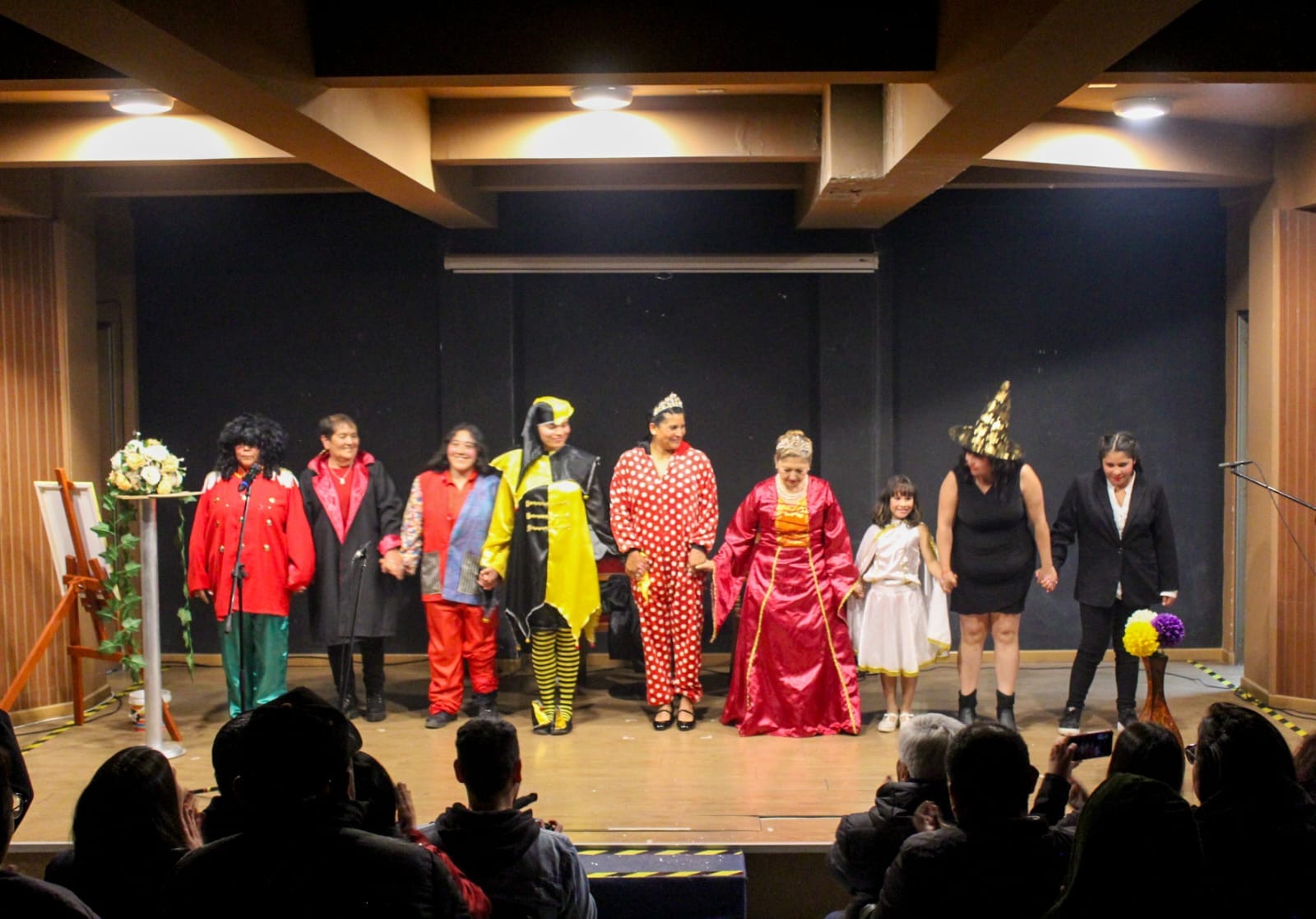 El Taller de Teatro de la Escuela de Talentos, inicia su ciclo “Teatro en Tu Barrio” con una cálida presentación en la Población 25 de Octubre