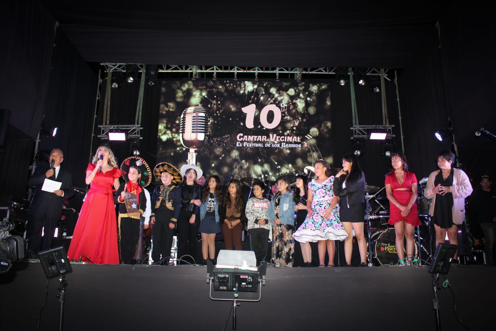 Andacollo abraza y entrega su cariño al Décimo Cantar Vecinal, con 3 noches colmadas de participación, canciones, música y emociones