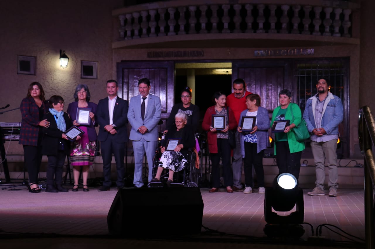 Galardones, concursos y homenajes tuvo la actividad del Día Internacional de la Mujer