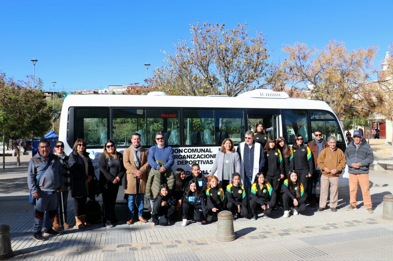 Unión Comunal del Deporte de Andacollo se realizó bendición e inauguración de sus nuevos vehículos