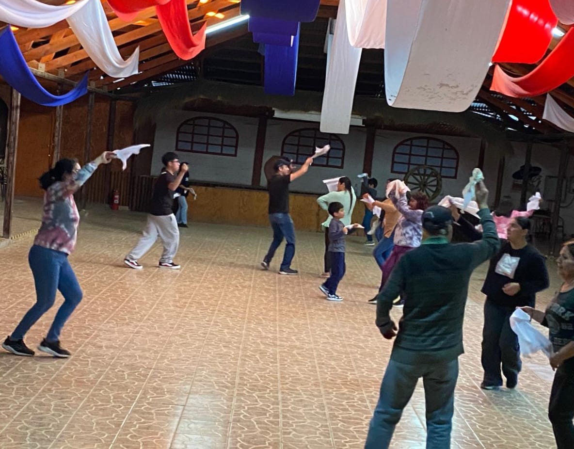 Taller de cueca gratuito es nuevamente impartido por iniciativa de la rama folclórica del Club de Huasos de Andacollo