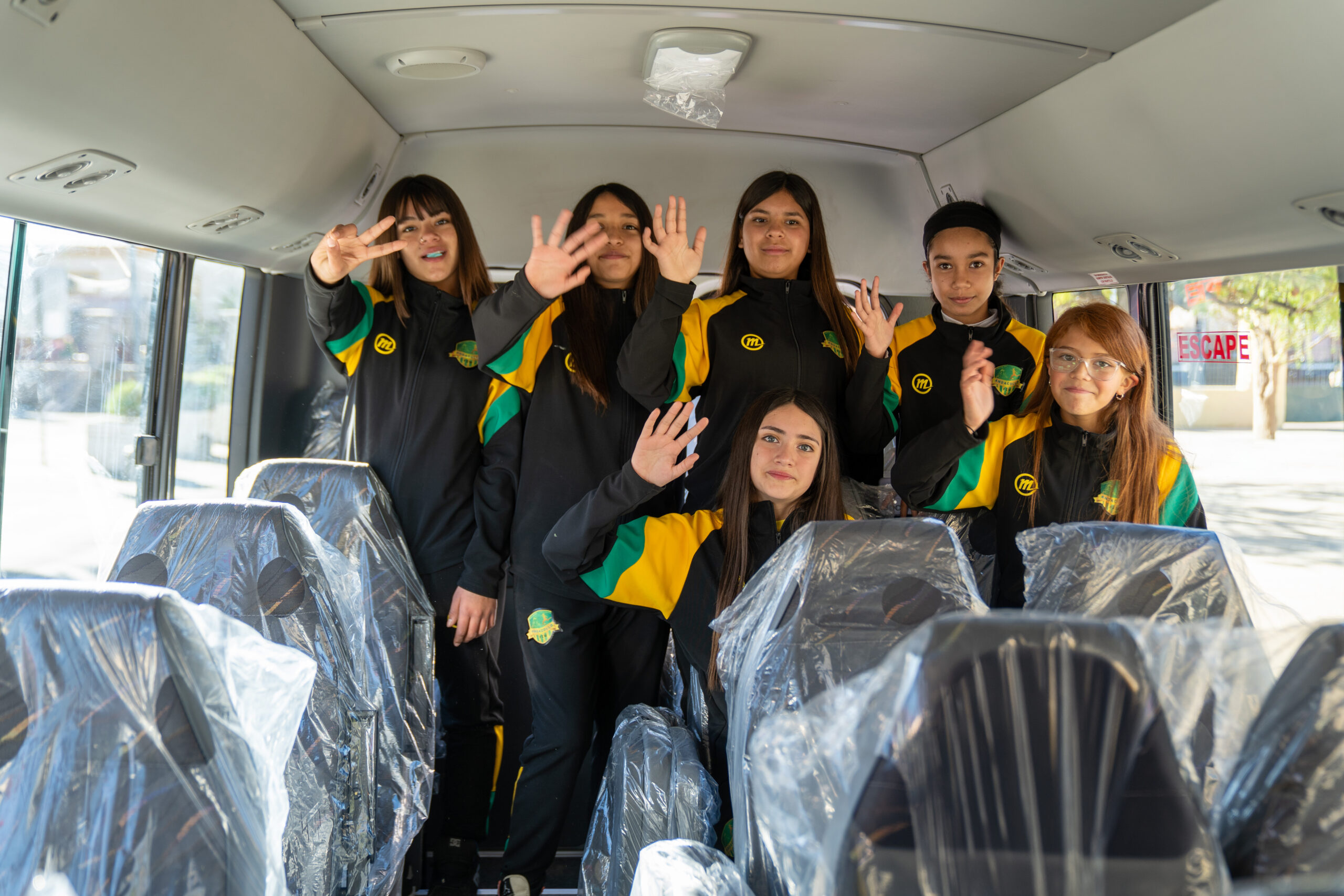 Unión Comunal del Deporte cuenta con nuevos vehículos para el transporte de sus deportistas