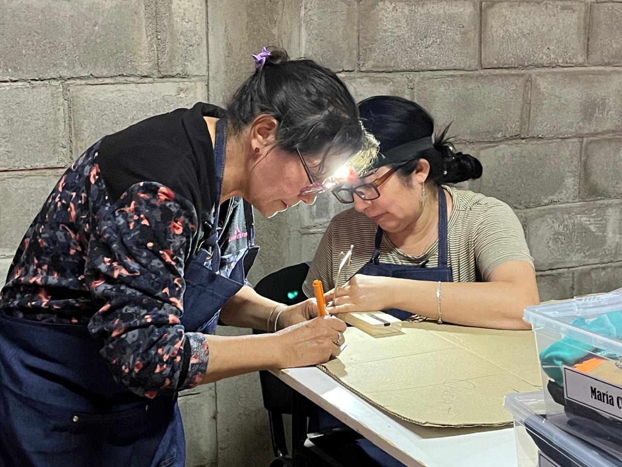 Con exitosa participación se desarrolla taller de orfebrería gratuito impulsado por la agrupación Cullu Anta