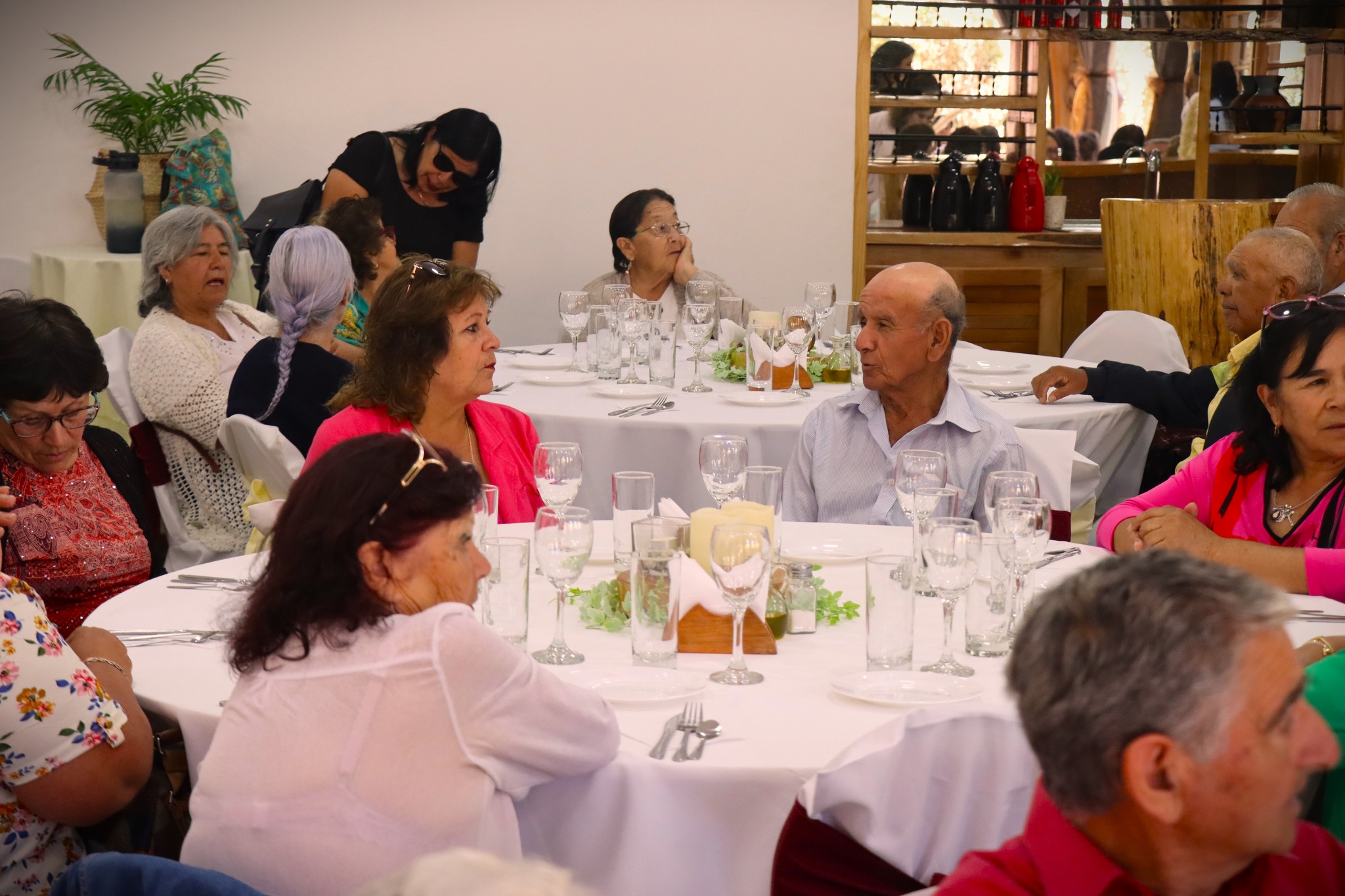 Con celebrado almuerzo: Centro Diurno del Adulto Mayor cumple su segundo aniversario, tras gran trabajo realizado por CEDAM