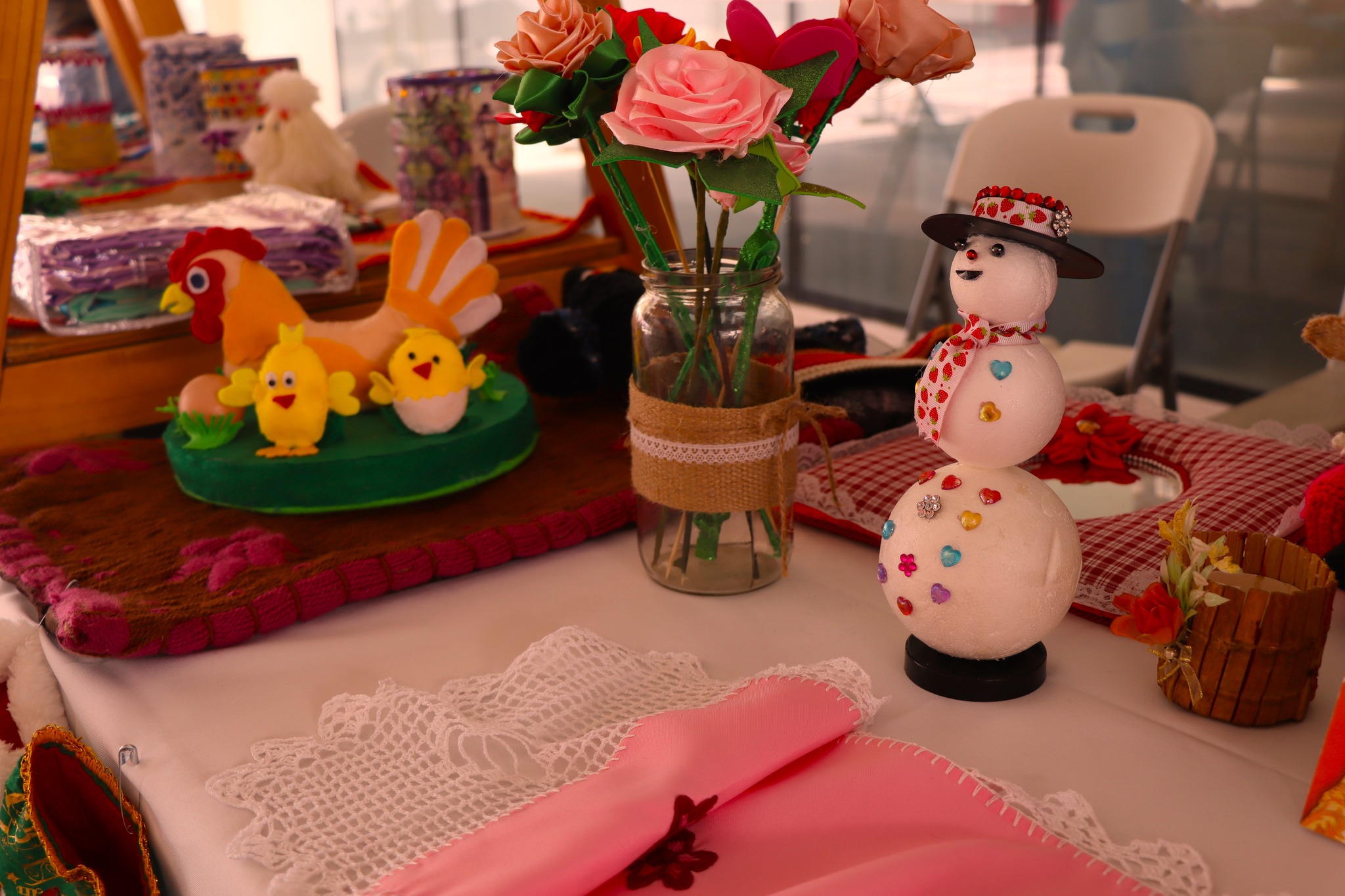 Con la muestra del taller de ergoterapia se realizó la primera exposición efectuada por usuarios del CEDAM