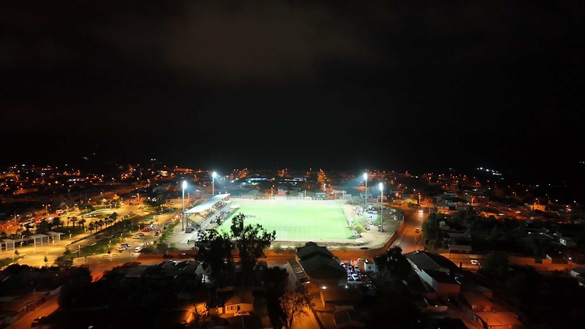 Estadio municipal de Andacollo tendrá una nueva iluminación que evita la contaminación lumínica  