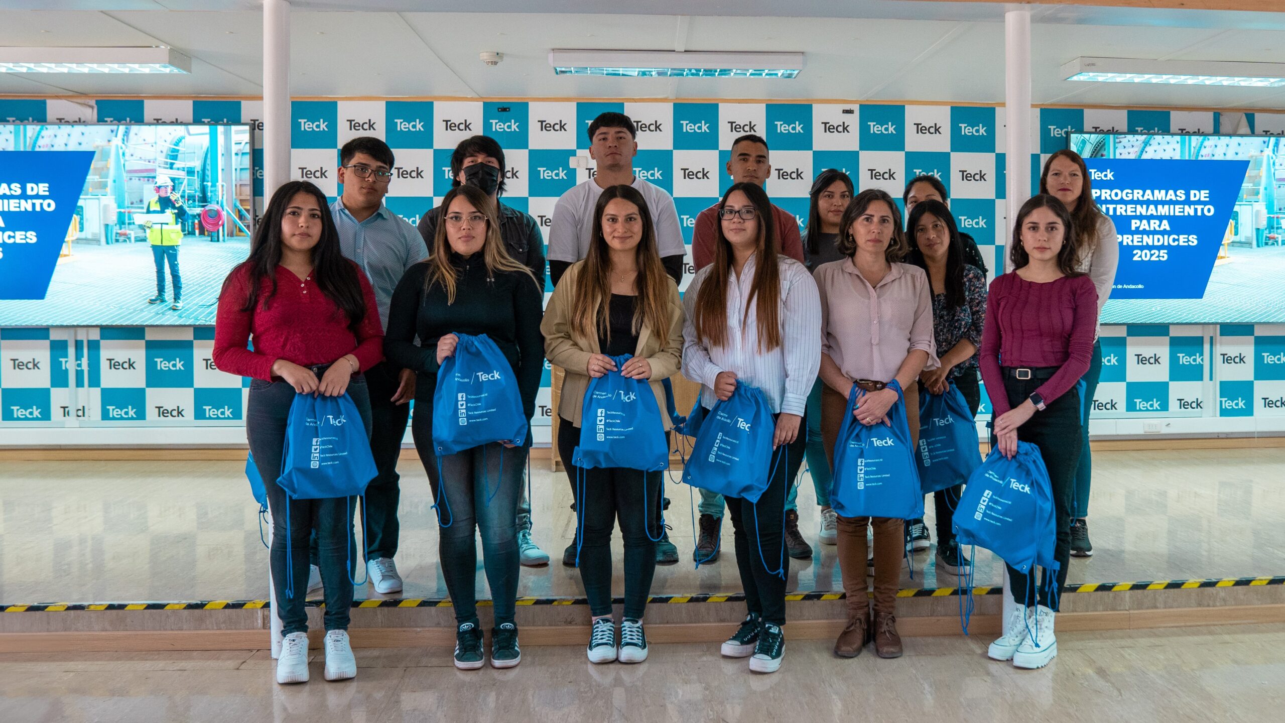Teck Carmen de Andacollo da la bienvenida a aprendices de sus programas de entrenamiento