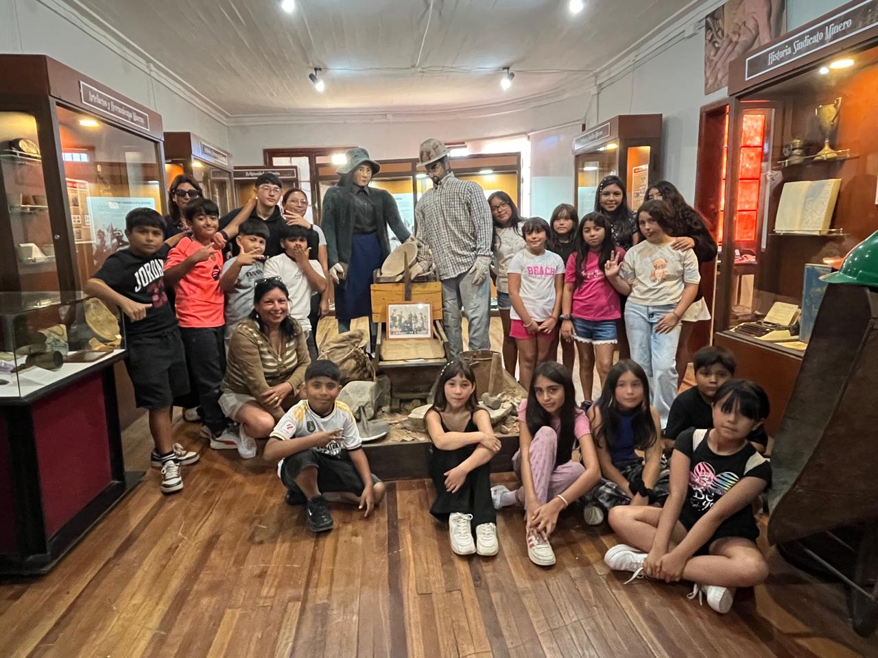 Programa 4 a 7 promueve el conocimiento cultural de Andacollo a través de salidas educativas durante el verano